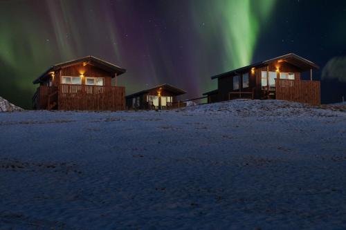 Aurora Cabins