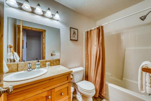 Quintessential Cabin - main image