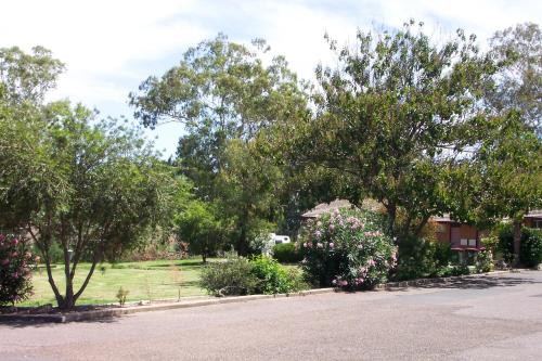 コロニアル イン タムワース