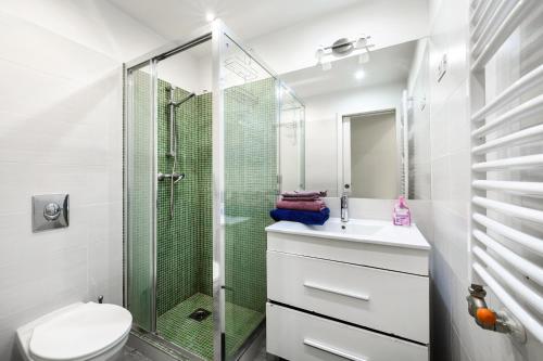 Vanesia Boutique Apartment - image 11