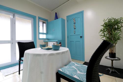 المرافق, ShineAwayHomes -AC Beachfront RAROTONGA in Matavera