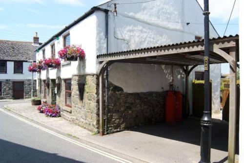 Forget Me Not Cottage, Mullion, Cornwall