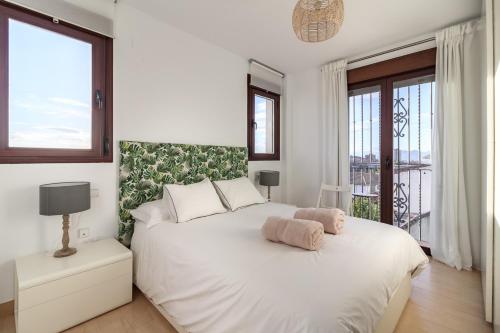 Beautiful Duplex-City Center. Parking by the house, Granada
