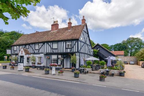 The Bell Inn - Accommodation - Newmarket