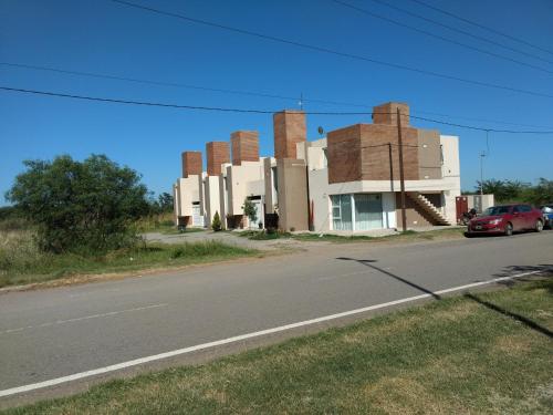 2 bedrooms, 8 beds