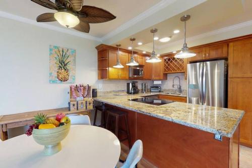 Amazing Oceanview from penthouse floor - great location