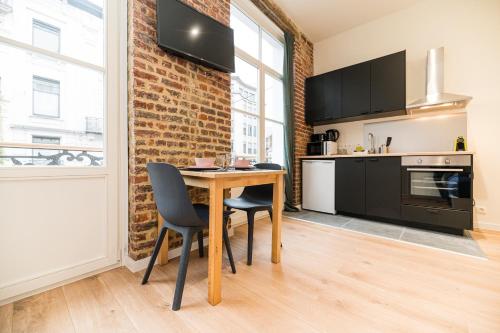 Cosy red-brick studio (close to Grand-Place & Bourse)