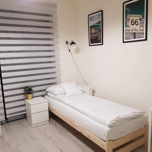 Apartament Kraków Arena No 76 Room Type - Twin Room with Shared Bathroom