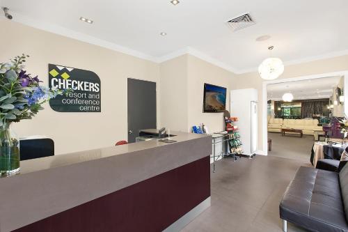 Lobby, Checkers Resort and Conference Centre in Terrey Hills