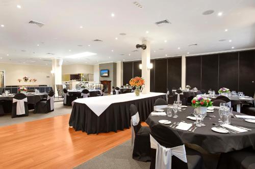 Banquet hall, Checkers Resort and Conference Centre in Terrey Hills