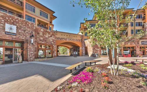 Unequalled Ski in Out Location Next to Gondola Superior 1BR Pool Condo Nast Winner B318 - image 4