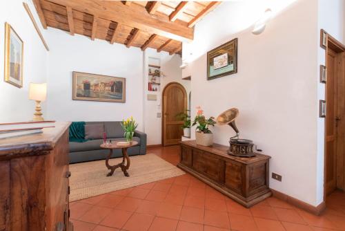 Apartment with Terrace image 10