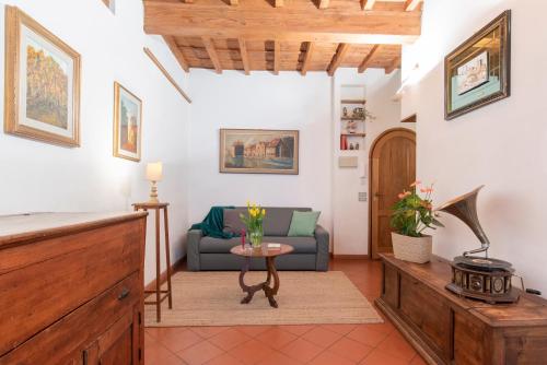 Apartment with Terrace image 9