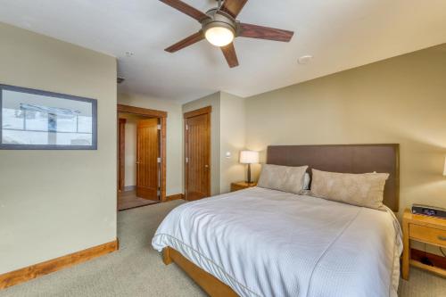 Luxury Ski Hill Condos - image 5