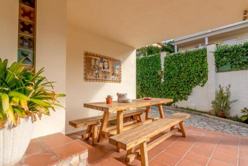 Villa with Private Pool image 10