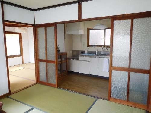 Japanese-Style Family Room