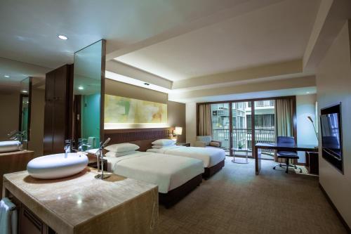 room detail thumbnail 0