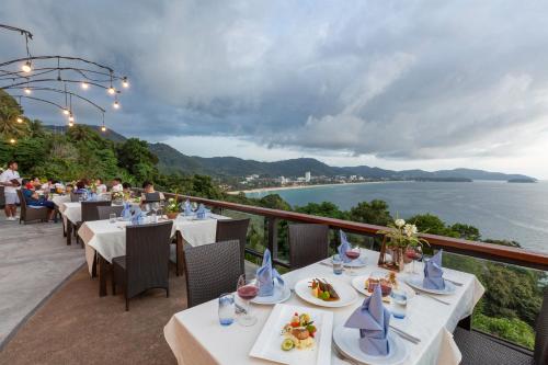 Restaurant, Secret Cliff Resort & Restaurant in Karon