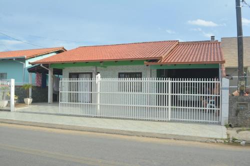 Entrance, Casa confortavel na praia in Do Ubatuba