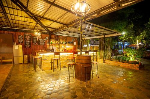 Pomme Brewhouse Hostel – Siem Reap, PA