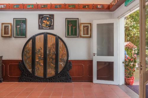 Shah's Beach Resort Melaka Shah's Beach Resort Melaka