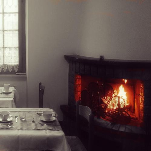 厨房, Kalispéra B&B (Kalispera B&B) in 马尔切利纳