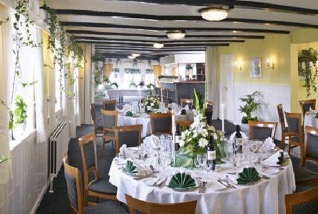 Restaurant, Hotel Fjordkroen in Tappernoje