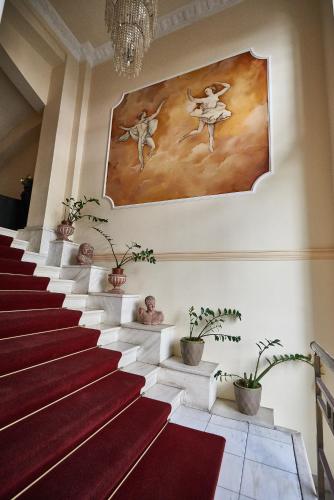 Exis Hotel - image 5