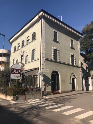 ALBERGO 900Strati