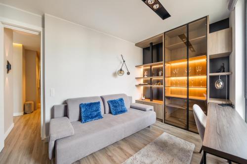 Two-Bedroom Apartment - 21 Okrzei A image 4
