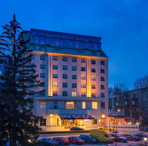 241875998 Radisson Blu Leogrand Hotel