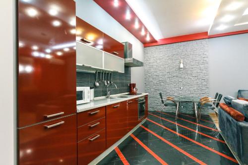 Two-room. Lux. 25 Antonovycha str. Centre of Kiev - image 3