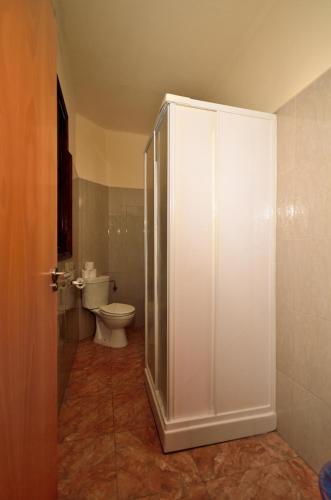 Twin room, private bathroom