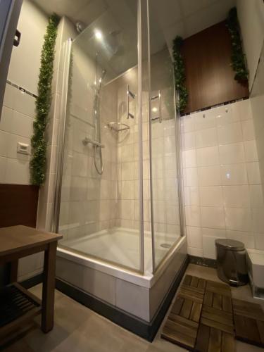 尊贵旅舍 尊贵旅舍