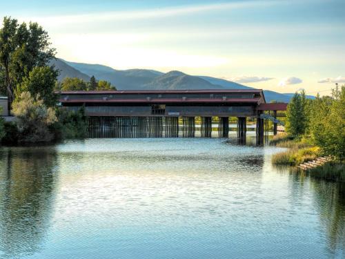 Seasons at Sandpoint - Condo #123 - image 12