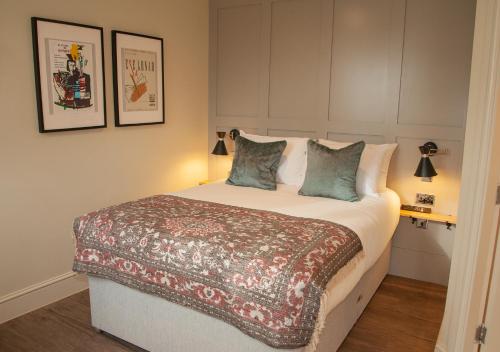 The Kings Arms Coaching Inn in Malmesbury