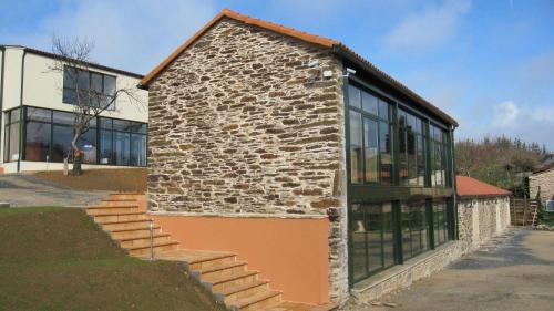 Accommodation in Amenal