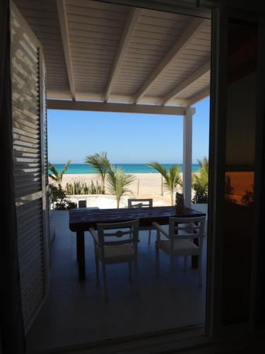 Villa Alfredo Marchetti Nº13 A Suites on the Beach, Praia de Chaves, Boa Vista in Rabil
