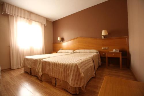 Hotel Anabel Baza