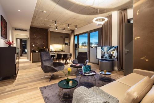 Golden Ball, Exclusive Serviced Apartments Munich in Aschheim, Deutschland
