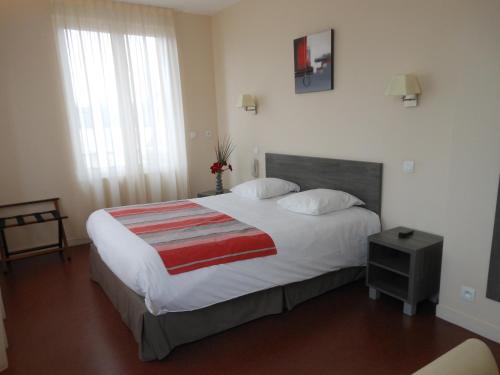 Hotel du Parc in Chateauneuf-sur-Loire