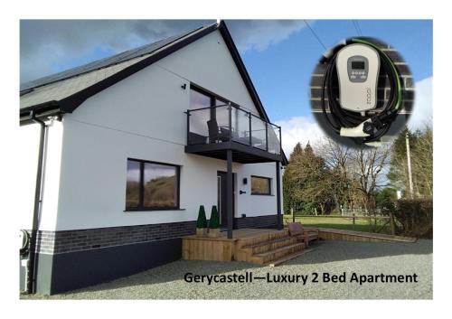 Gerycastell Luxury Holiday Apartment with Stunning Views & EV Station Point