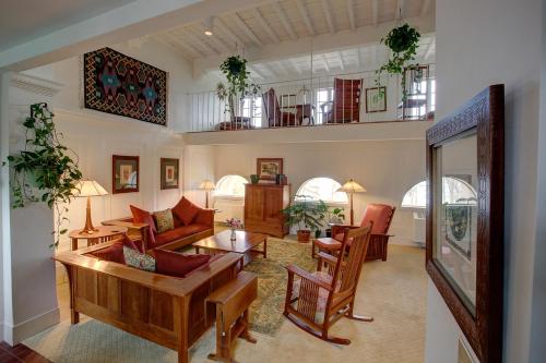 Geneva On The Lake Boutique Resort Hotel - image 12