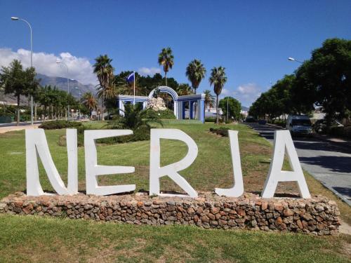 Edf Almijara - Sleeps 4 - image 5