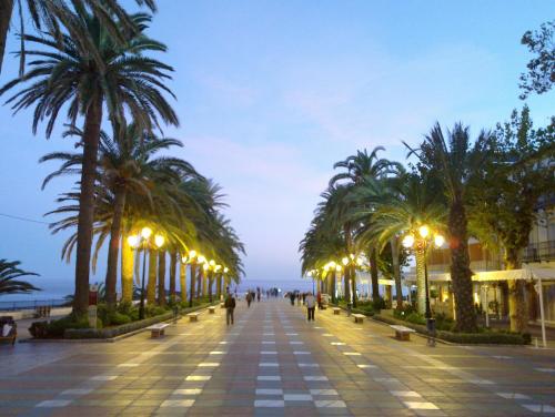 Edf Almijara - Sleeps 4 - image 3