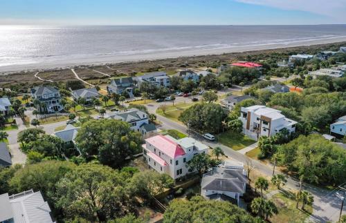 4 36th Avenue - image 5