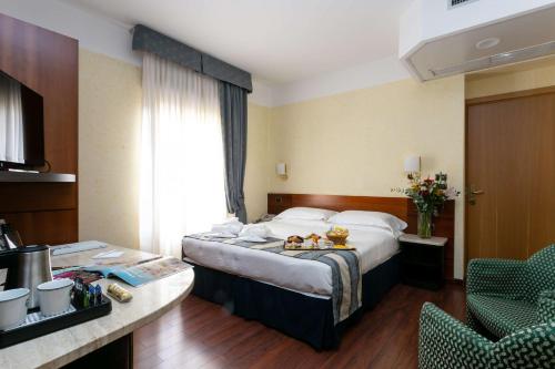 Hotel Mirage Sure Hotel Collection by Best Western - image 9