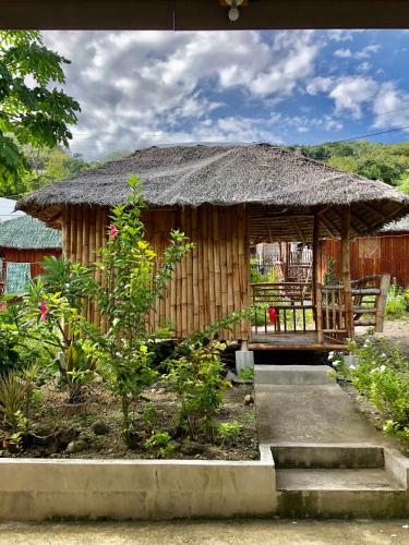 Sharky Hostel Oslob – Oslob, IL