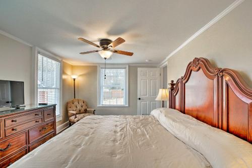 Cheery Cottage with Yard Less Than 1 Mile to Marietta Square - image 10