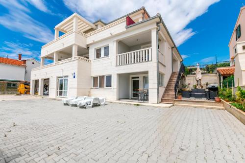 Apartments Josip - image 6